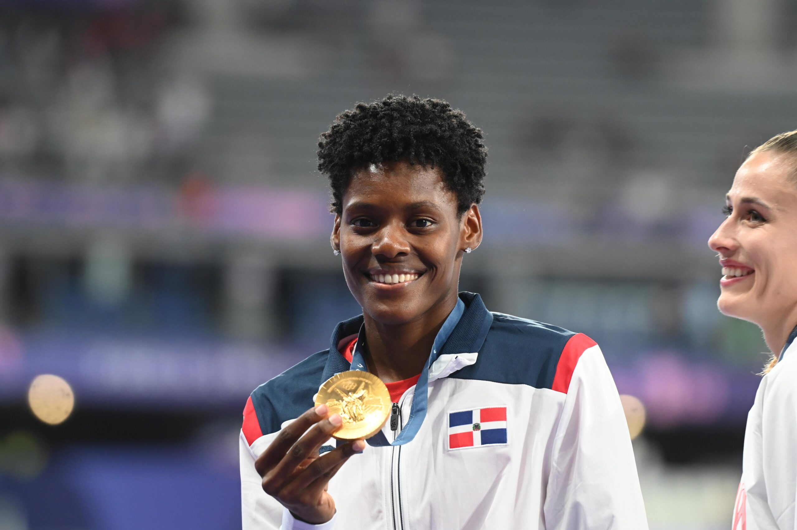 Marileidy Paulino muerde el oro en París al ser coronada como la reina de los 400 metros planos