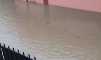 Residentes de Lucerna en SDE denuncian inundación de calle
