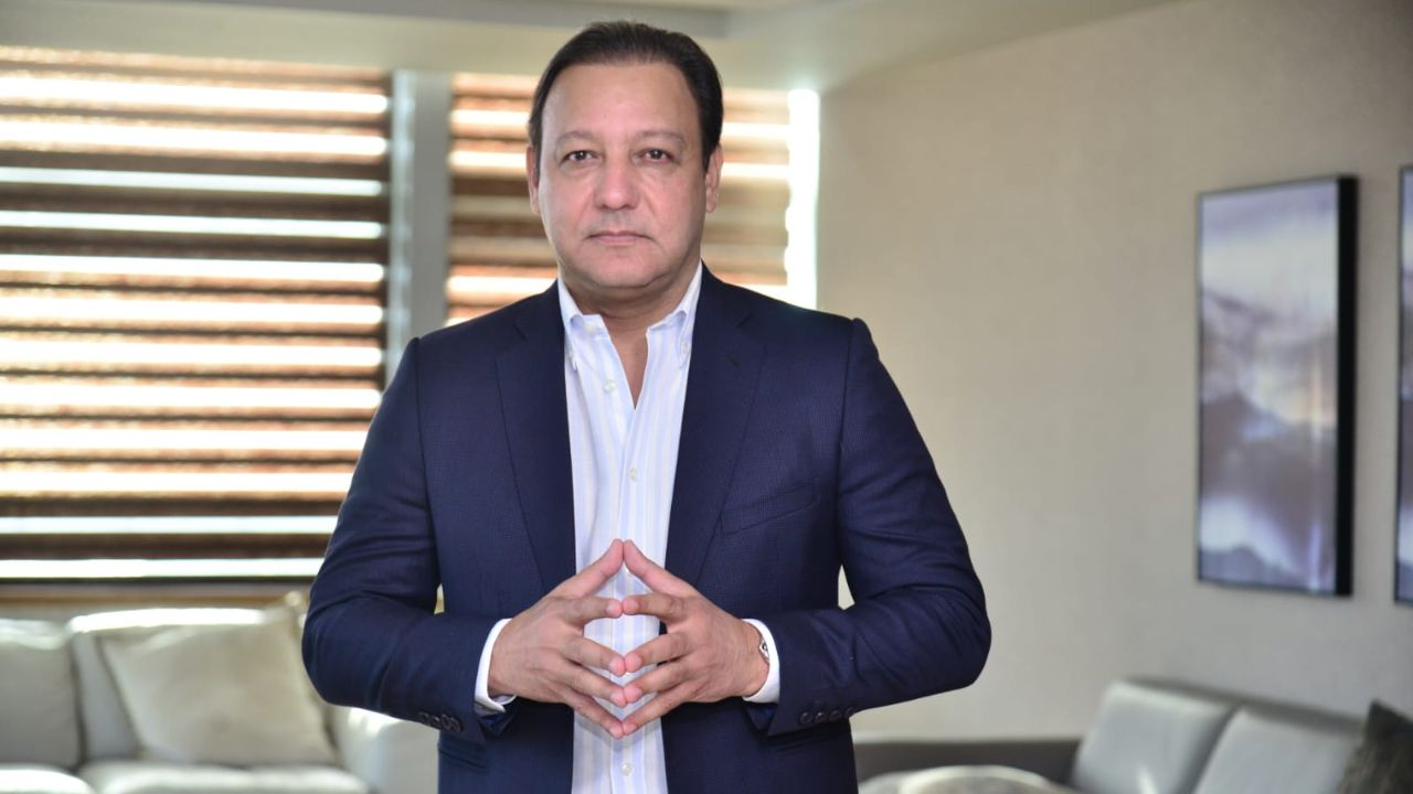 Abel Martínez admite mantuvo una relación sentimental con Keire Vargas cuando los dos eran solteros