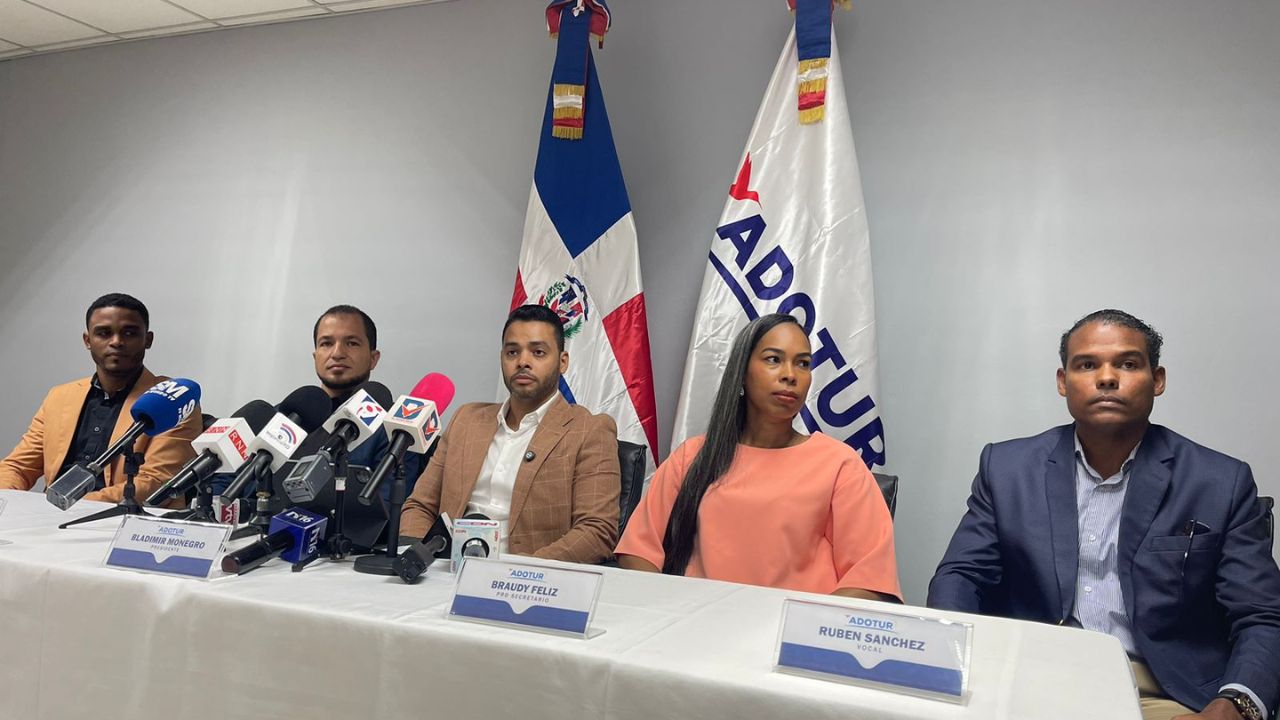 Adotur rechaza acciones fraudulentas de la agencia "De Vacaciones en RD"