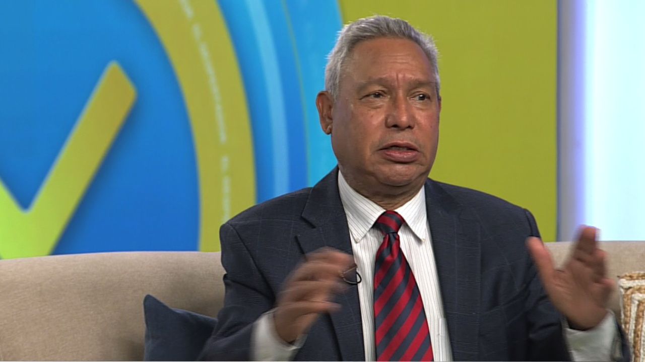 "El Gobierno está haciendo un ejercicio de relaciones públicas", dice Isidoro tras propuesta fusión de ministerios