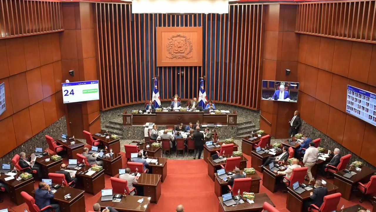 Funcionarios esperan se apruebe el proyecto de reforma constitucional