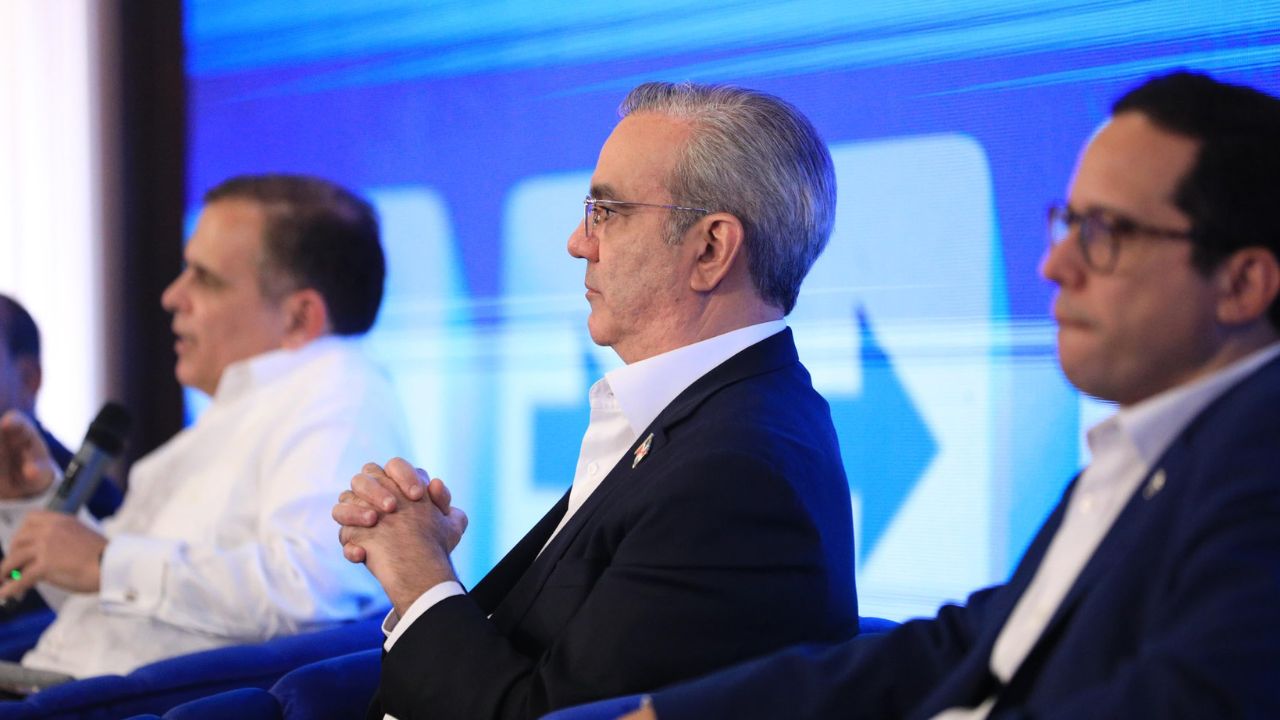 Sectores expresan dudas sobre operatividad de fusiones de instituciones