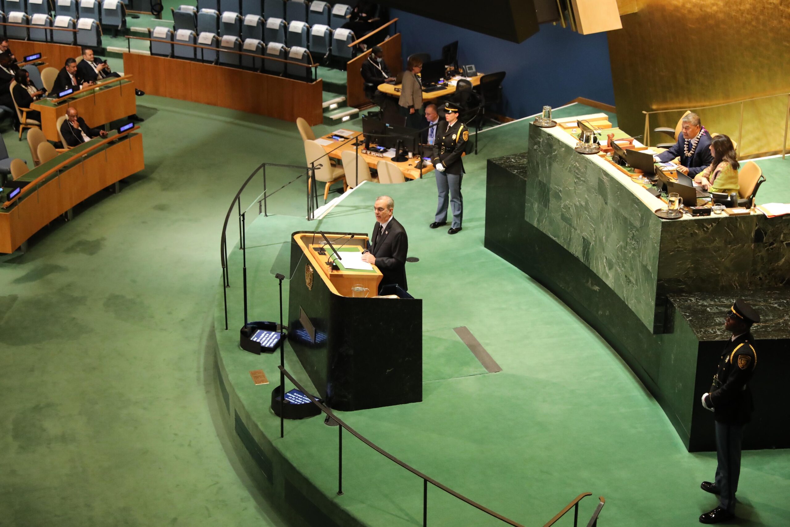 Abinader a la comunidad internacional: "El colapso de Haití es inminente si no cumplen sus promesas"
