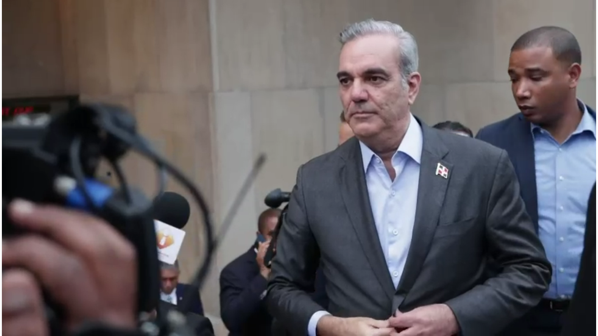 La reforma fiscal no es la primera: trascendentales iniciativas que Luis Abinader se ha visto obligado a echar atrás