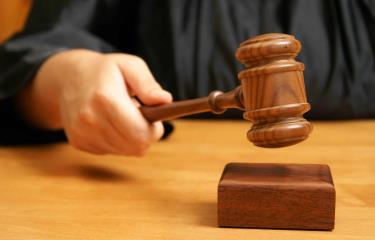 Dictan cinco años de prisión a hombre acusado de violencia intrafamiliar en SPM
