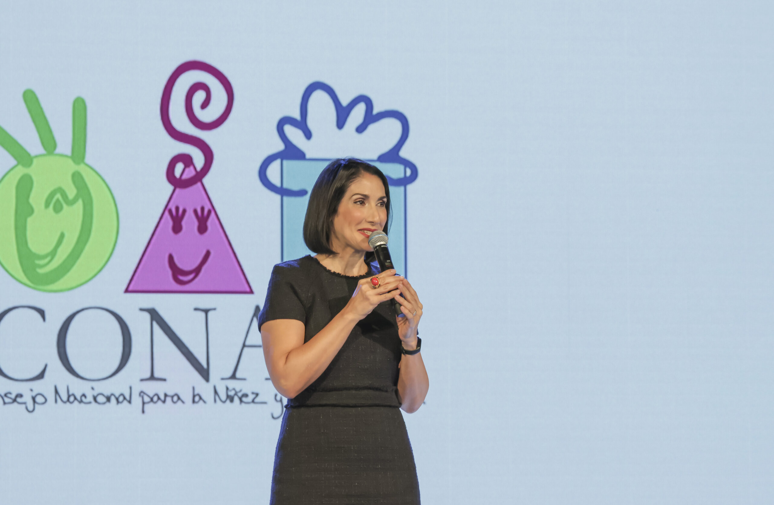 GANA, CONANI y MINERD certifican a 672 adolescentes en la estrategia “Aprendiendo para la Vida”