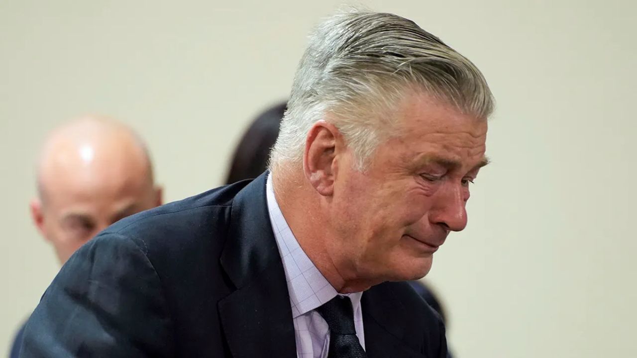 Alec Baldwin no quiere ver la película “Rust” tras dos años devastadores: “Es algo muy doloroso”