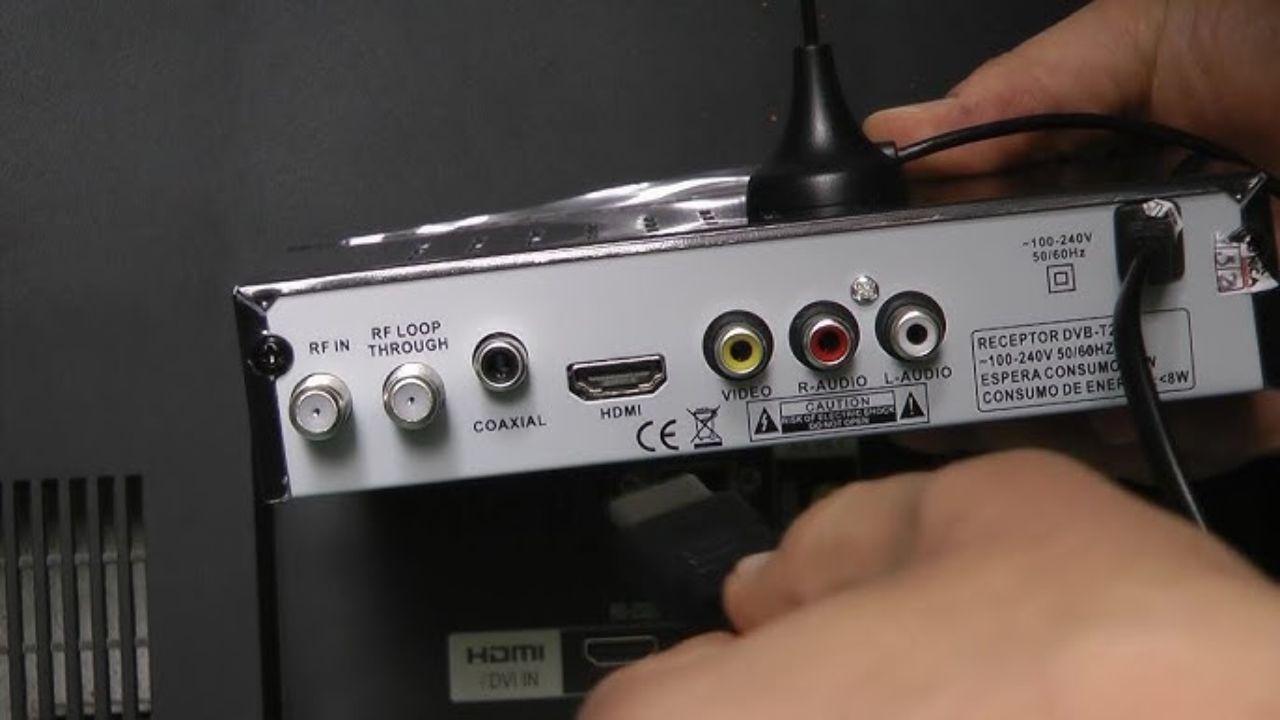 Denuncian convertidores digitales para TV no funcionan