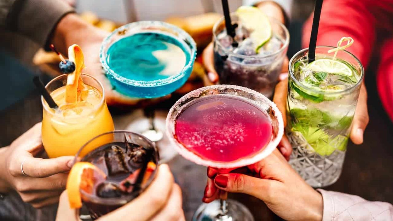 Alcohol adulterado deja cuatro turistas muertos y varios intoxicados en Laos