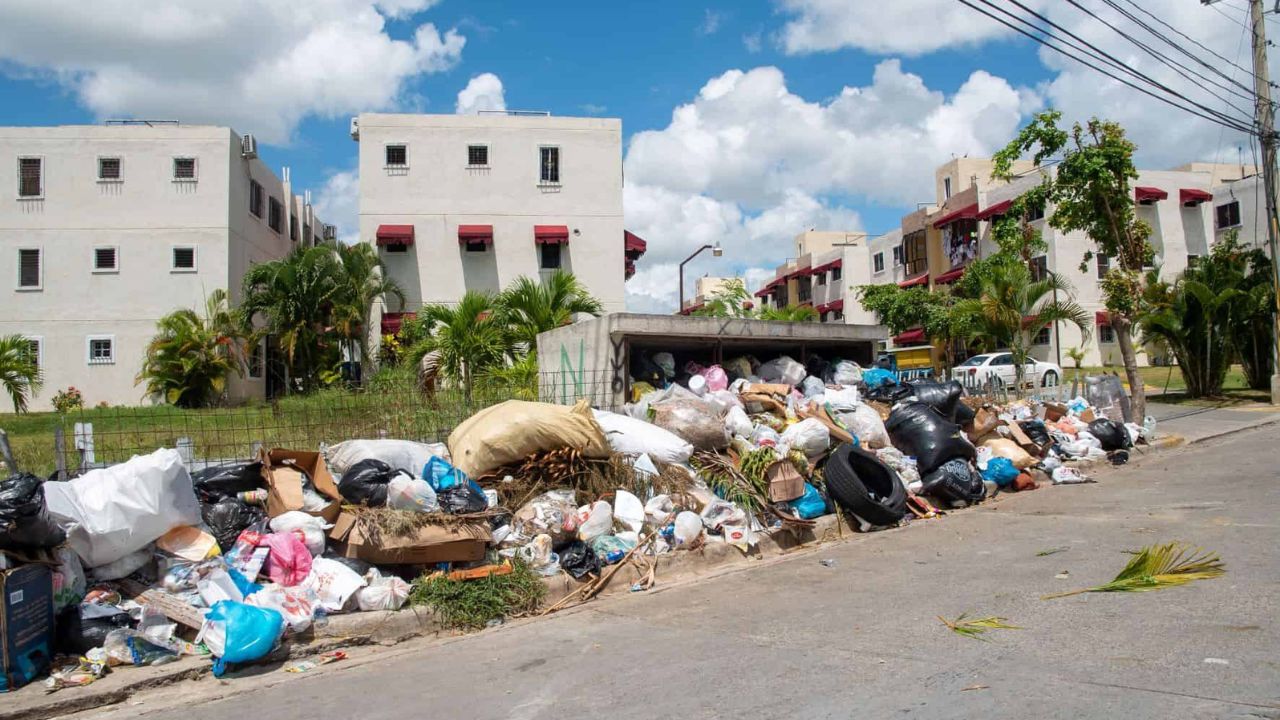 ¿Se puede someter a un director municipal por no recoger la basura?