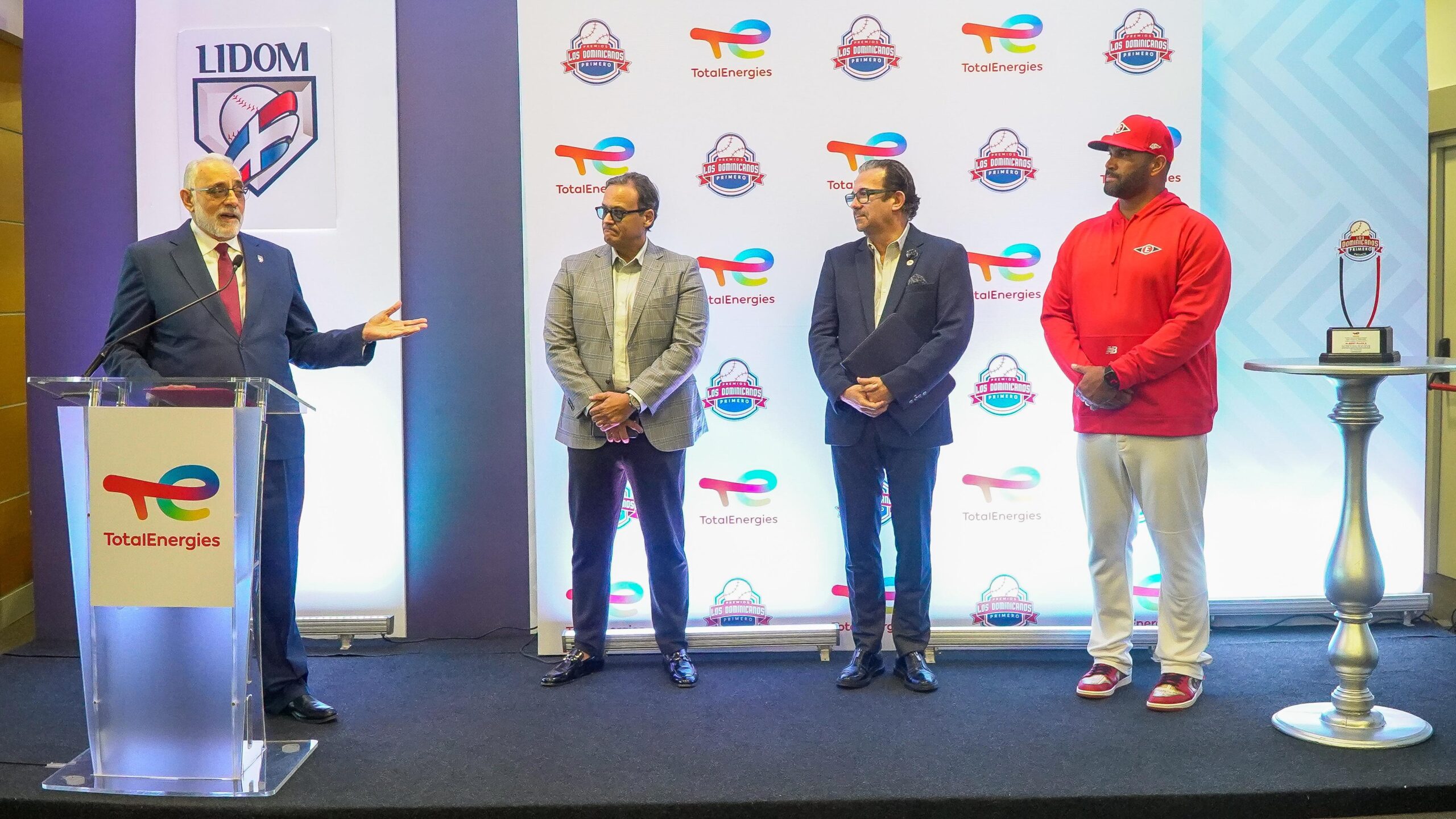 Presentan Premios Los Dominicanos Primero con homenaje a Albert Pujols