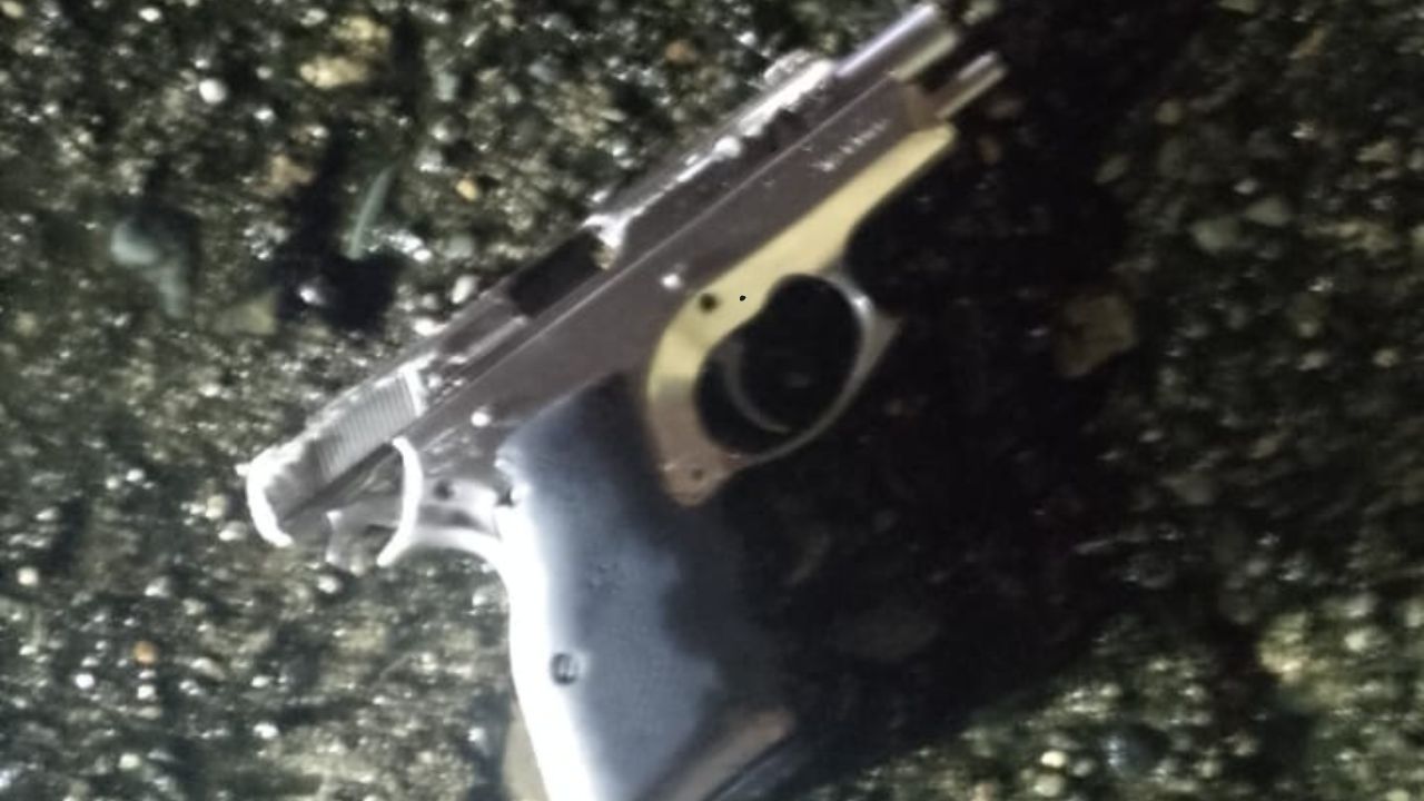 Tres asaltantes en el barrio "Los Coroneles" interceptaron a un policía que mató uno, los otros dos huyeron