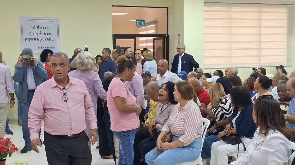 Danilo Medina encabeza asamblea del PLD en Monseñor Nouel