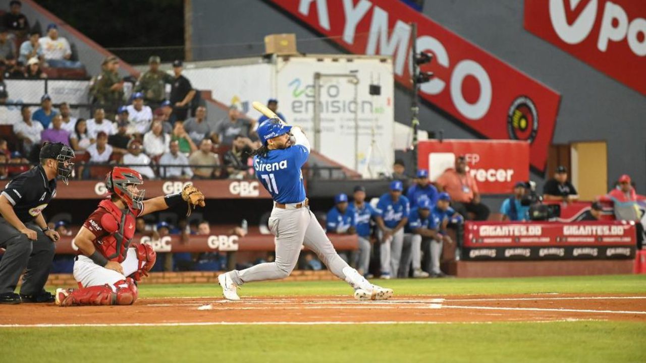 Cuadrangular de Campusano impulsa triunfo del Licey 7-6 sobre los Gigantes