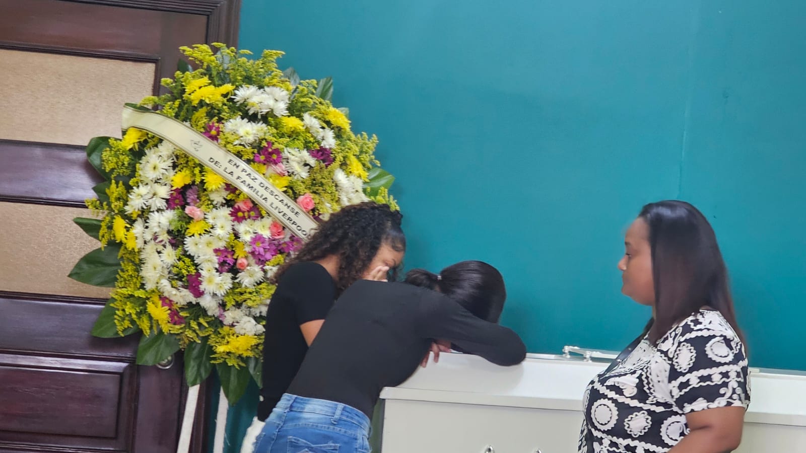 Sepultan restos de joven de 22 años que murió tras ser atropellada por otra