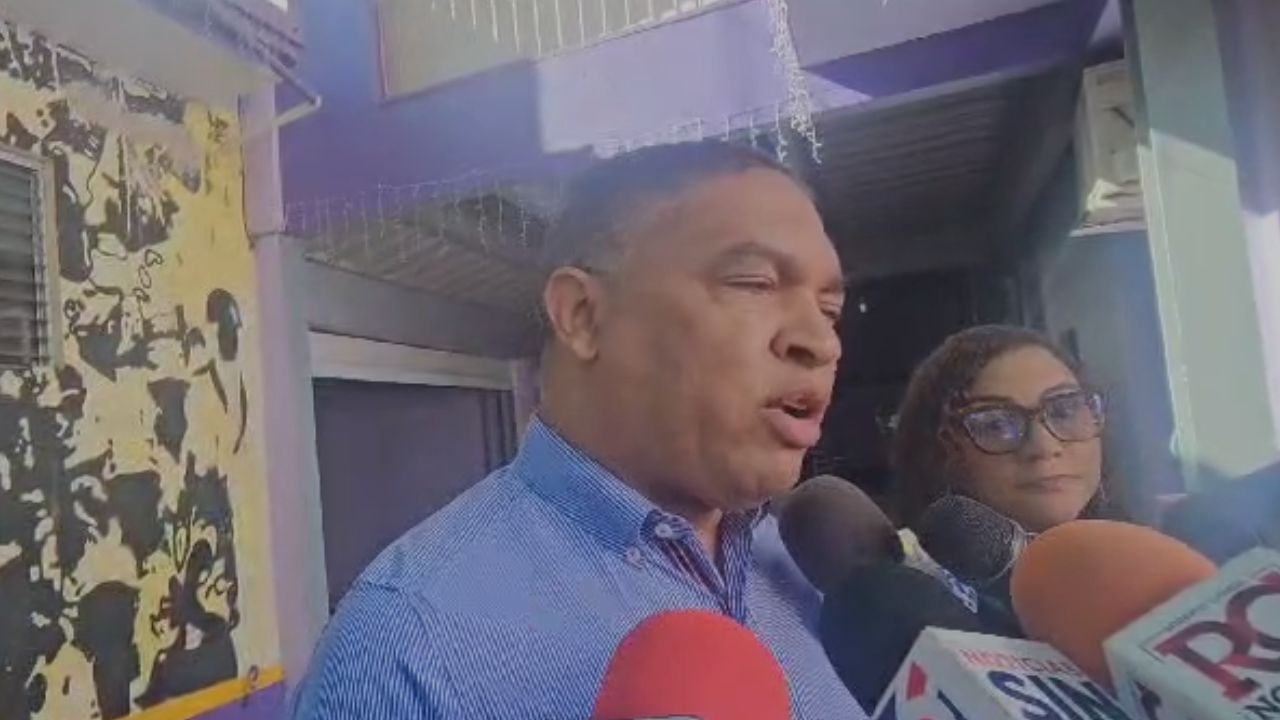 Iván Lorenzo dice “programa Supérate es un vertedero y la corrupción alcanzó su gloria”