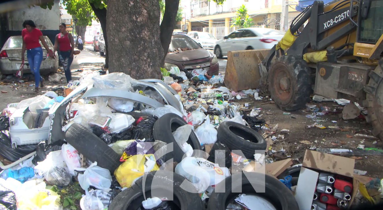 Vertederos improvisados en diveros sectores de la capital tras fiestas de fin de año