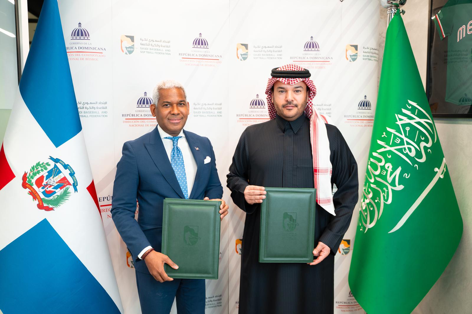 Acuerdo de Cooperación con RD para desarrollar el béisbol y sóftbol en Reino de Arabia Saudita