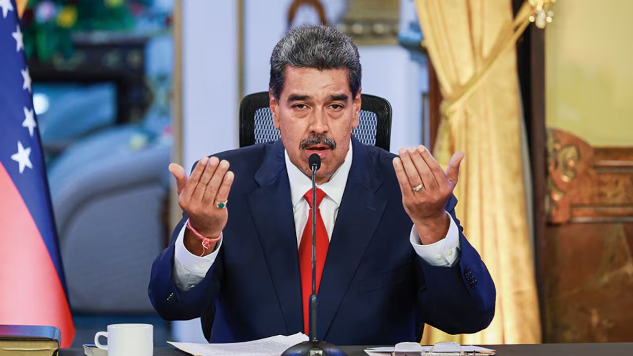 La UE dice que Maduro carece de "la legitimidad de un presidente democráticamente elegido"