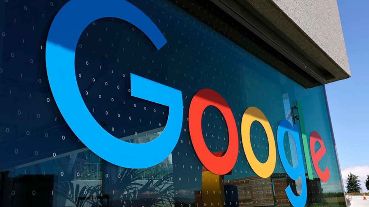 Google anuncia que sus Chromebooks se pueden controlar con la mirada y los gestos faciales