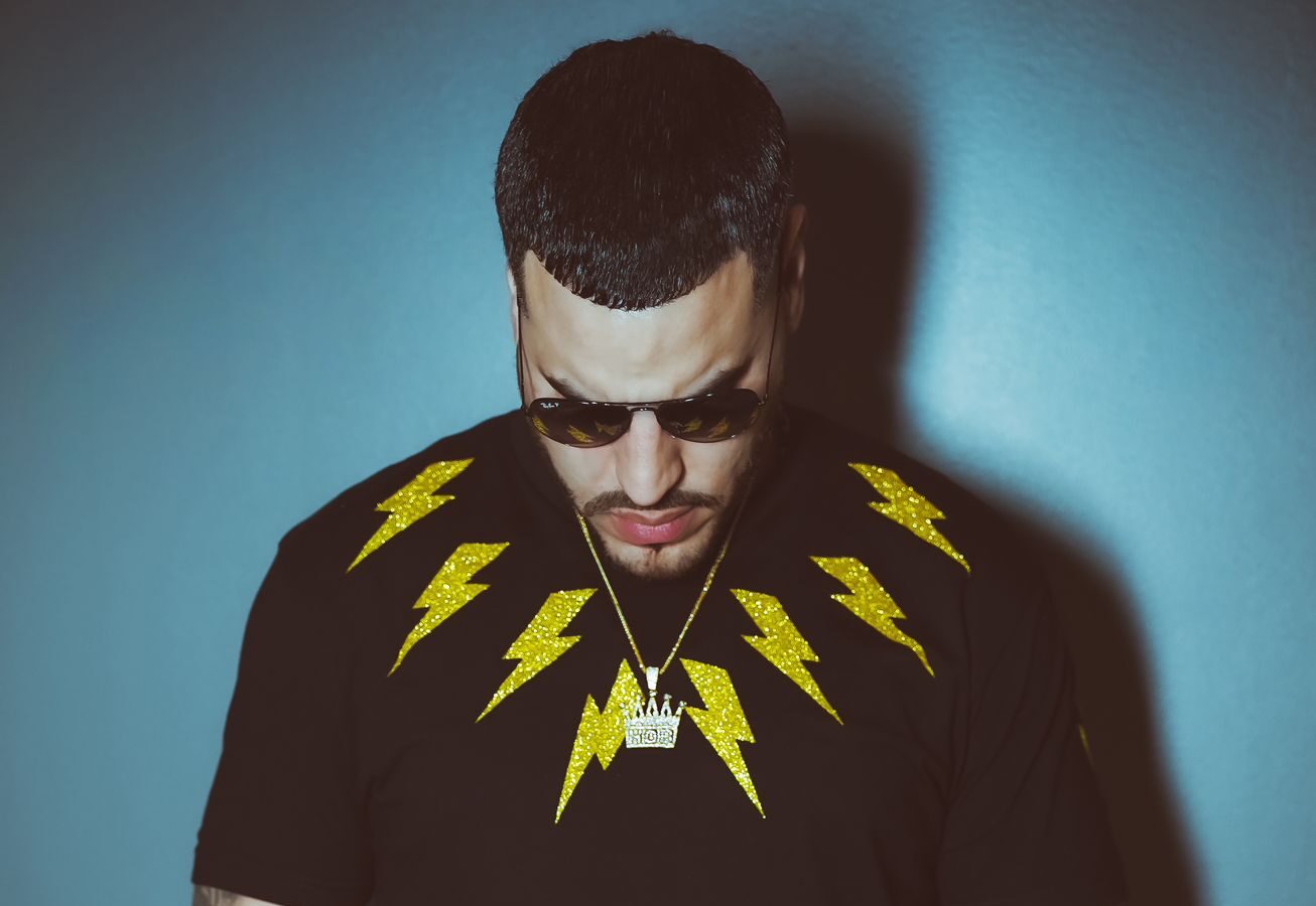 “Amarrao”: La innovadora fusión de Max Santos y El Real Soprano que reinventa la bachata
