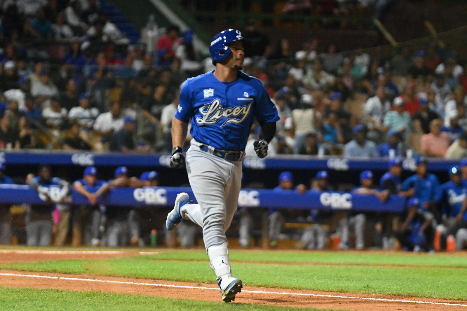 Francisco Mejía reforzará a Diablos Rojos en México