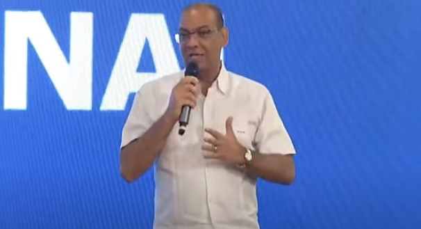 Ministro de Obras Públicas dice no es aumento de peaje, sino nivelación