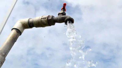Abinader dice finaliza consultas para someter la Ley del agua al Congreso Nacional