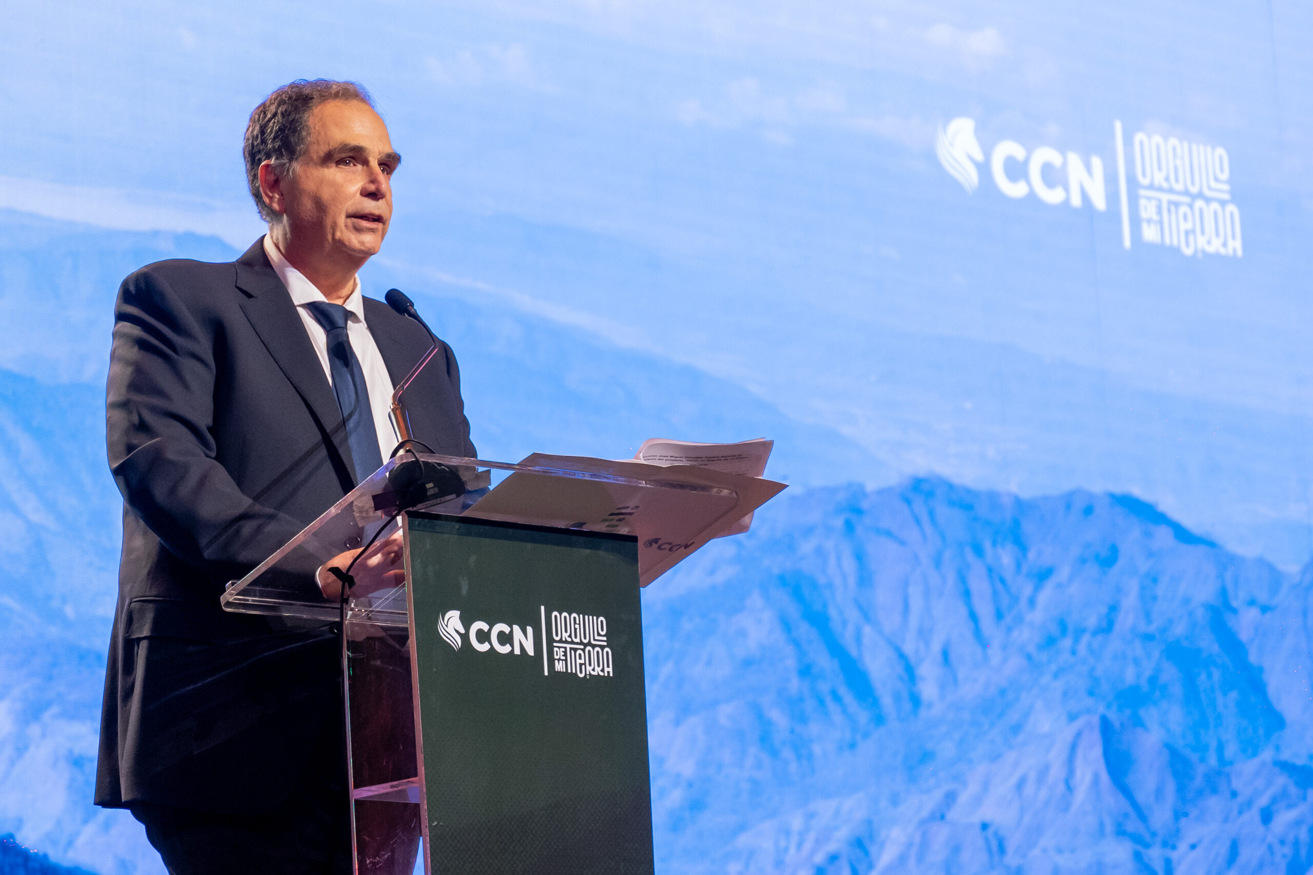 Centro Cuesta Nacional lanza edición especial de Orgullo de Mi Tierra: explorando el Pico Duarte