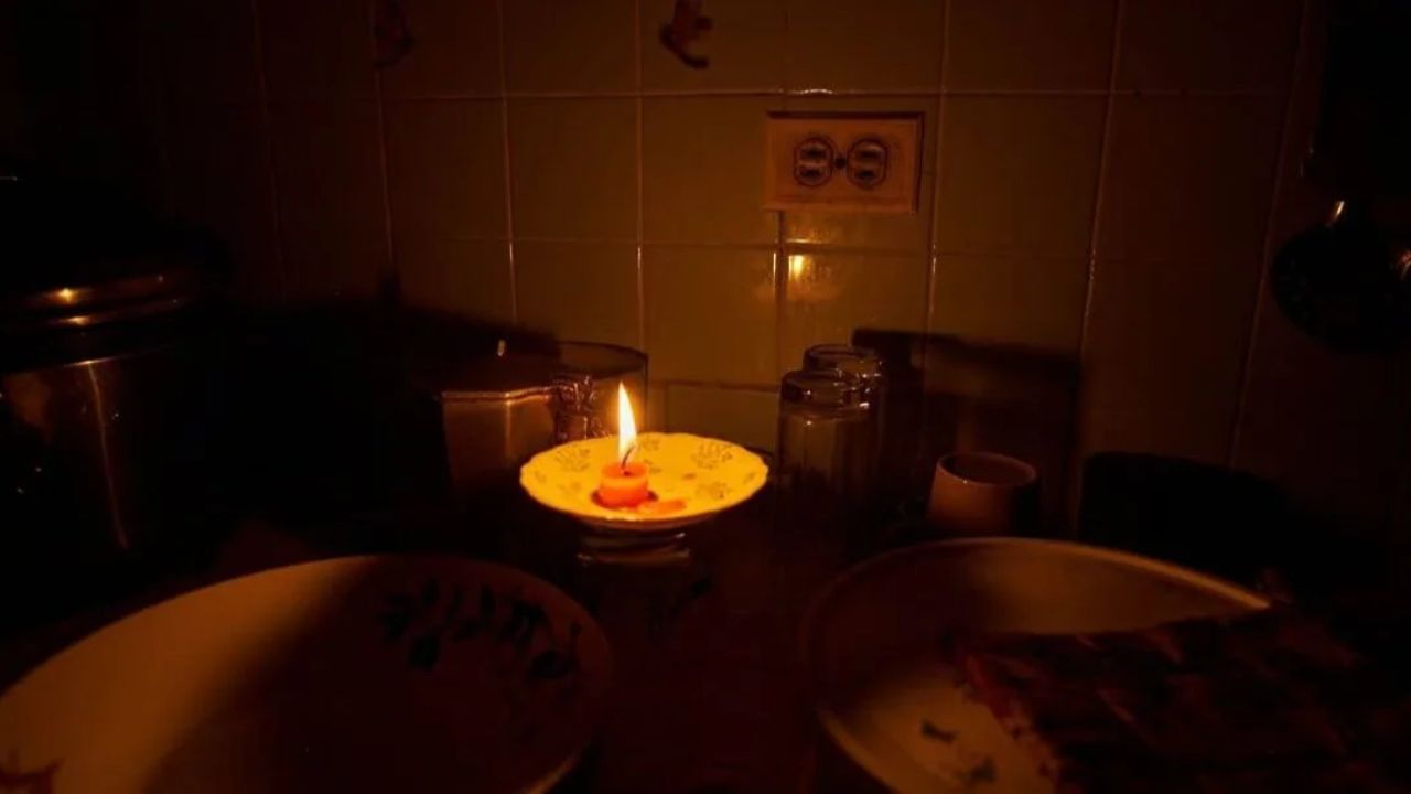 Apagones para todo este jueves en Cuba, con hasta la mitad del país afectado a la vez