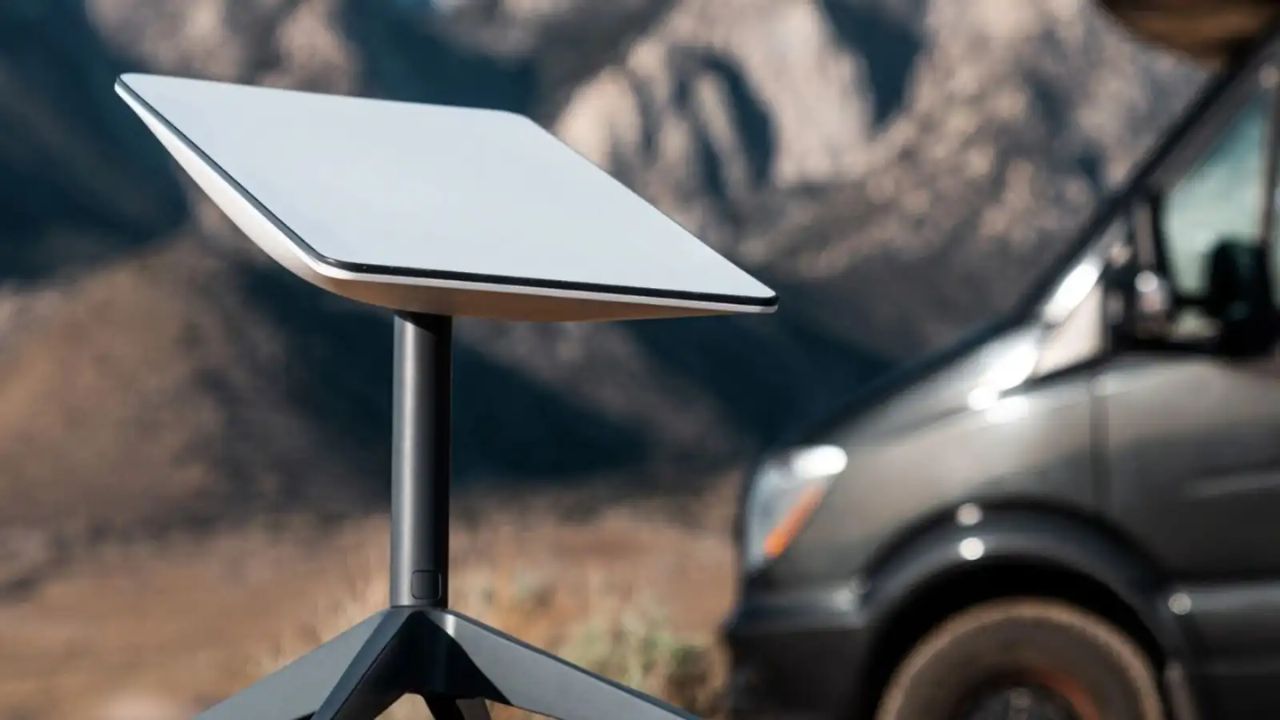Starlink, la red de internet satelital de Elon Musk, llega al remoto reino de Bután
