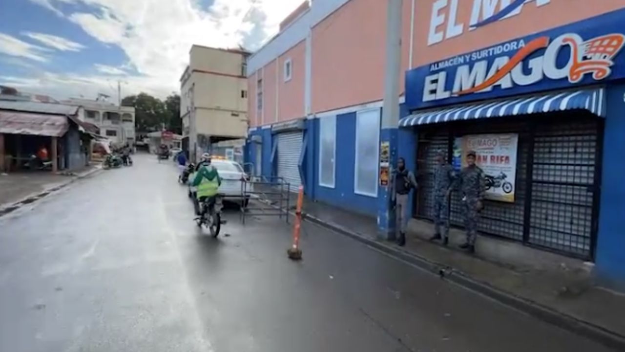 Comercios y centros educativos acogen llamado a huelga de 48 horas en Moca