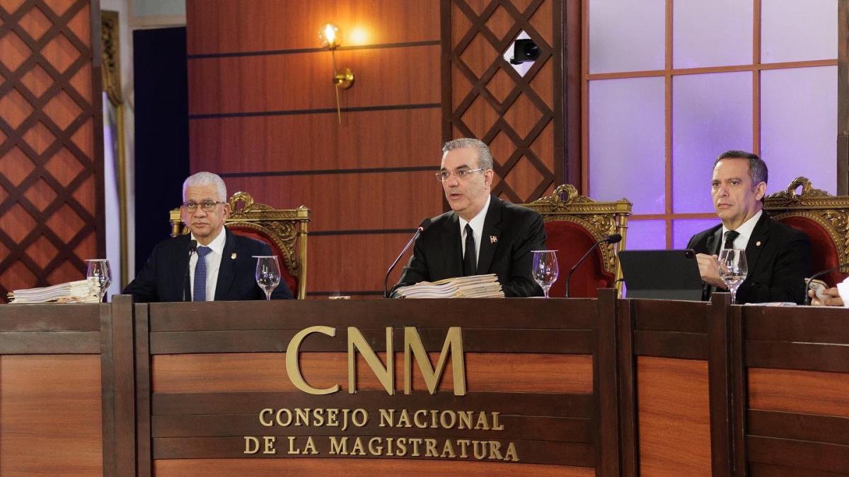 Posponen reunión CNM donde el presidente daría a conocer propuesta para sustituir a Miriam Germán
