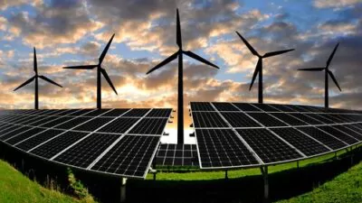 Por primera vez en el país se genera más energía renovable que convencional, informa Abinader