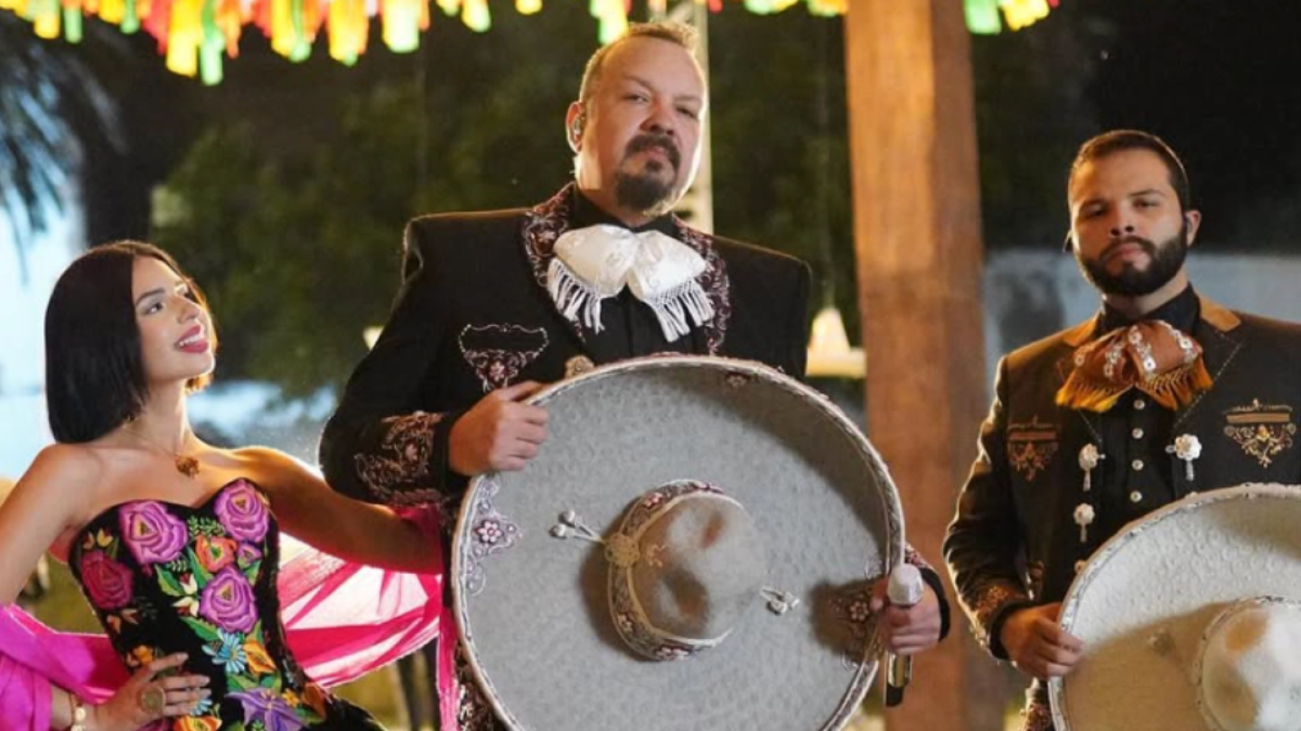 Pepe Aguilar y sus hijos rendirán tributo a Paquita la del Barrio en Premio  Lo Nuestro