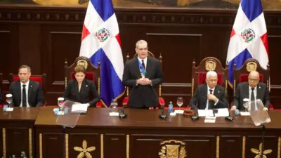 Abinader anuncia medidas históricas para proteger las Cuevas del Pomier y fortalecer la gestión ambiental