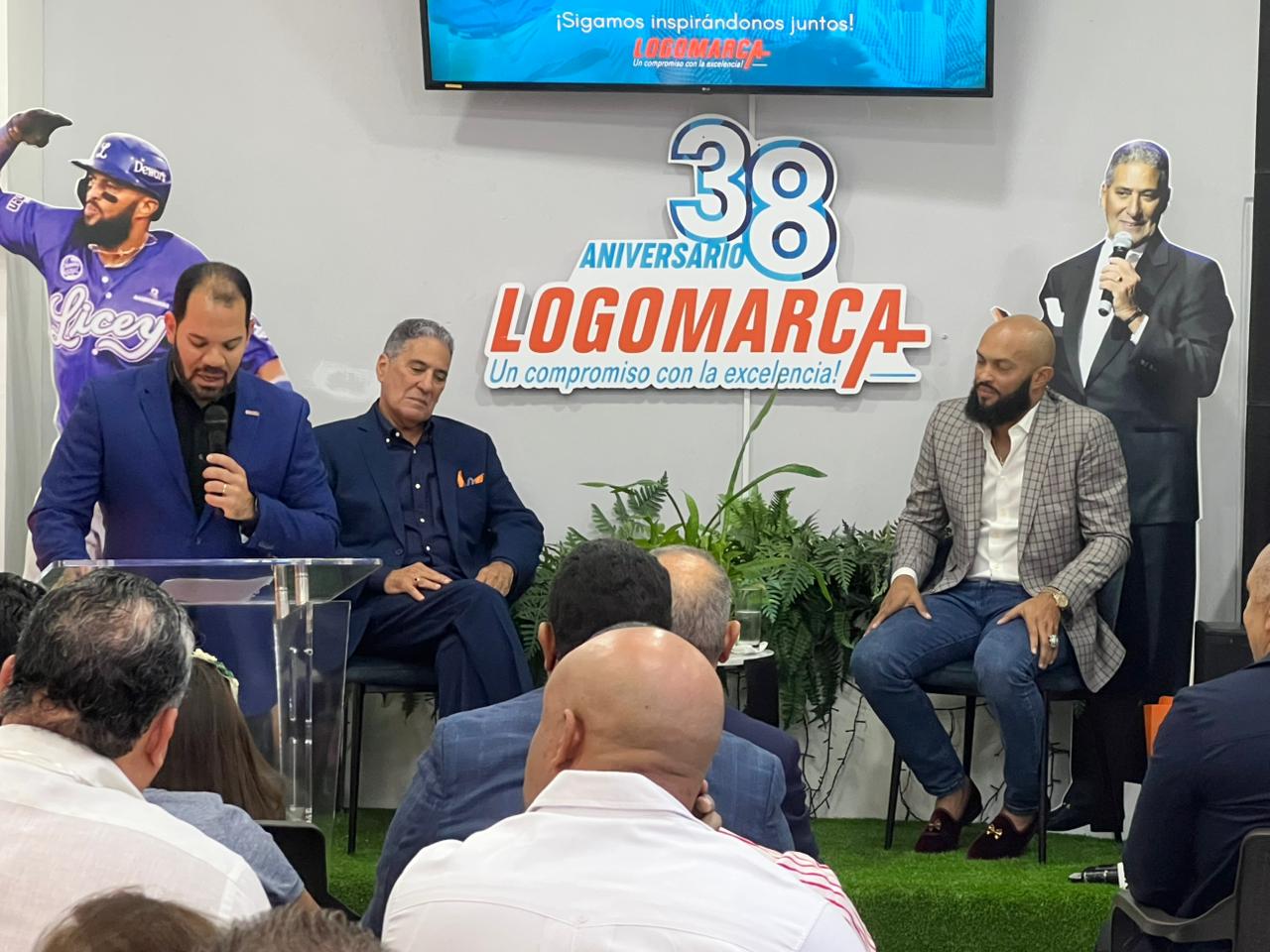 Logomarca reconoce el arte y el deporte dominicano