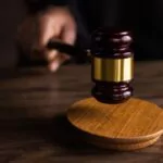 Investigan a un juez por dictar sentencias trabajadas con ChatGPT