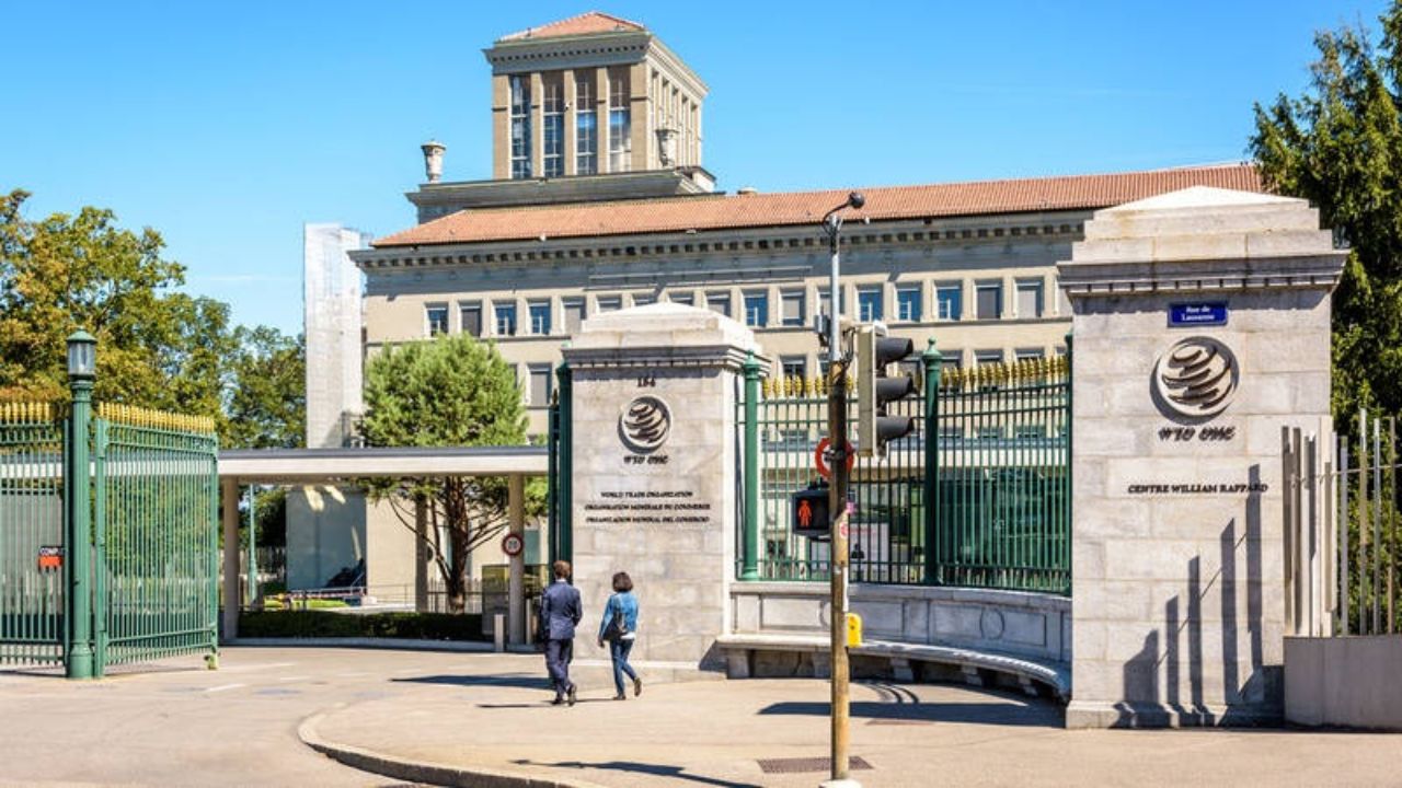 China amplía su demanda contra Canadá en la OMC por nuevos aranceles