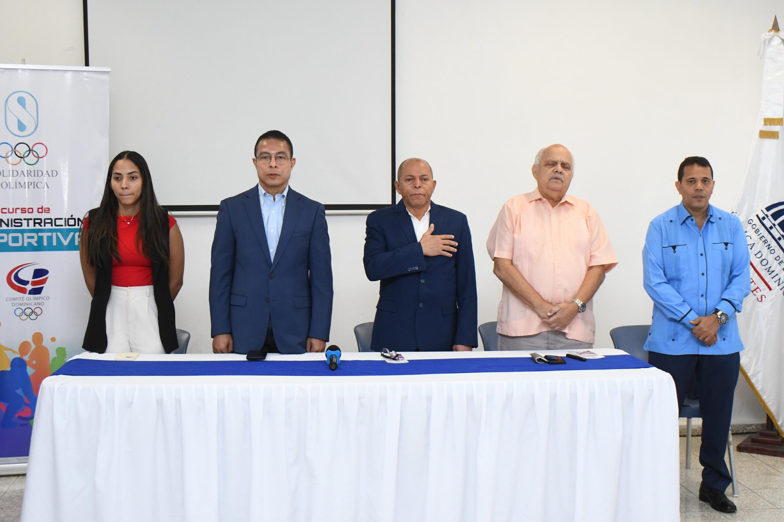 Comité Olímpico debate la inteligencia artificial en curso Administración Deportiva