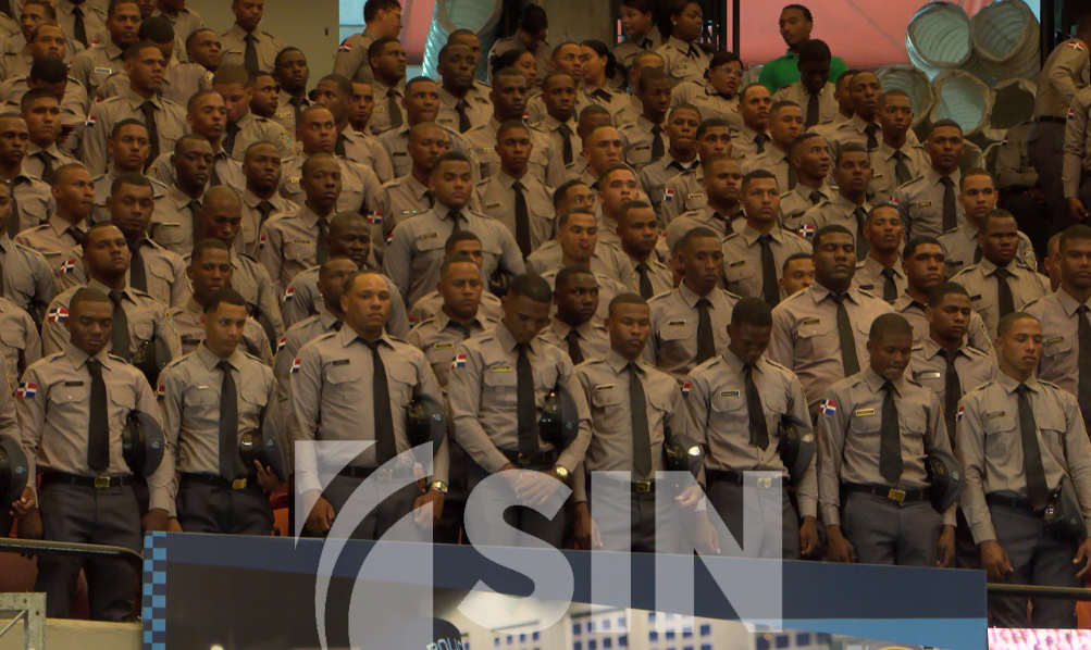 La Policía Nacional gradúa a la mayor cantidad de agentes en su historia