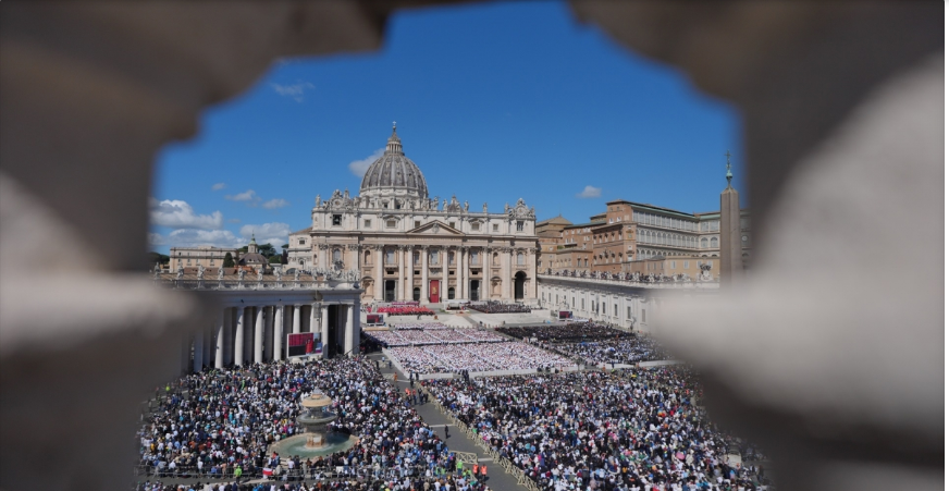 El funeral del Papa Francisco, un escenario de encuentro para líderes mundiales, religiosos y miles de feligreses