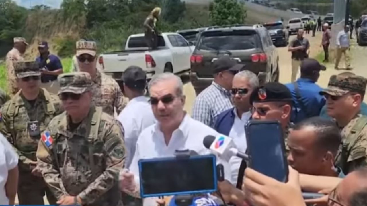 Abinader responde desde la frontera a críticas y pide a organismos de derechos humanos irse a trabajar a Haití