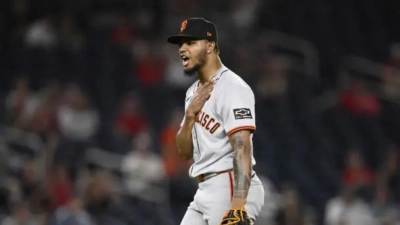 Doval, Vargas y Pérez destacan por los latinos en las Grandes Ligas