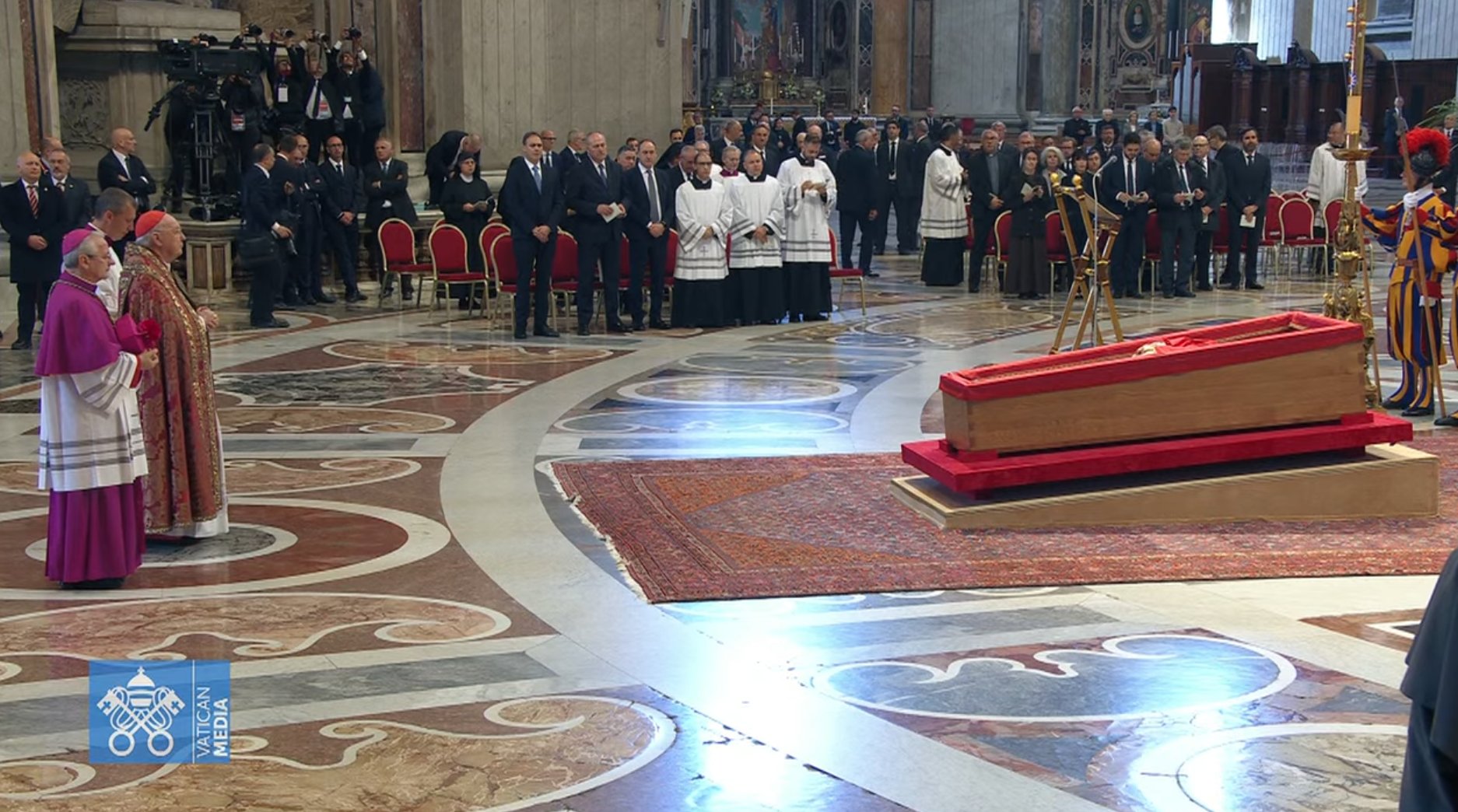 Este viernes se cierra el féretro del Papa Francisco