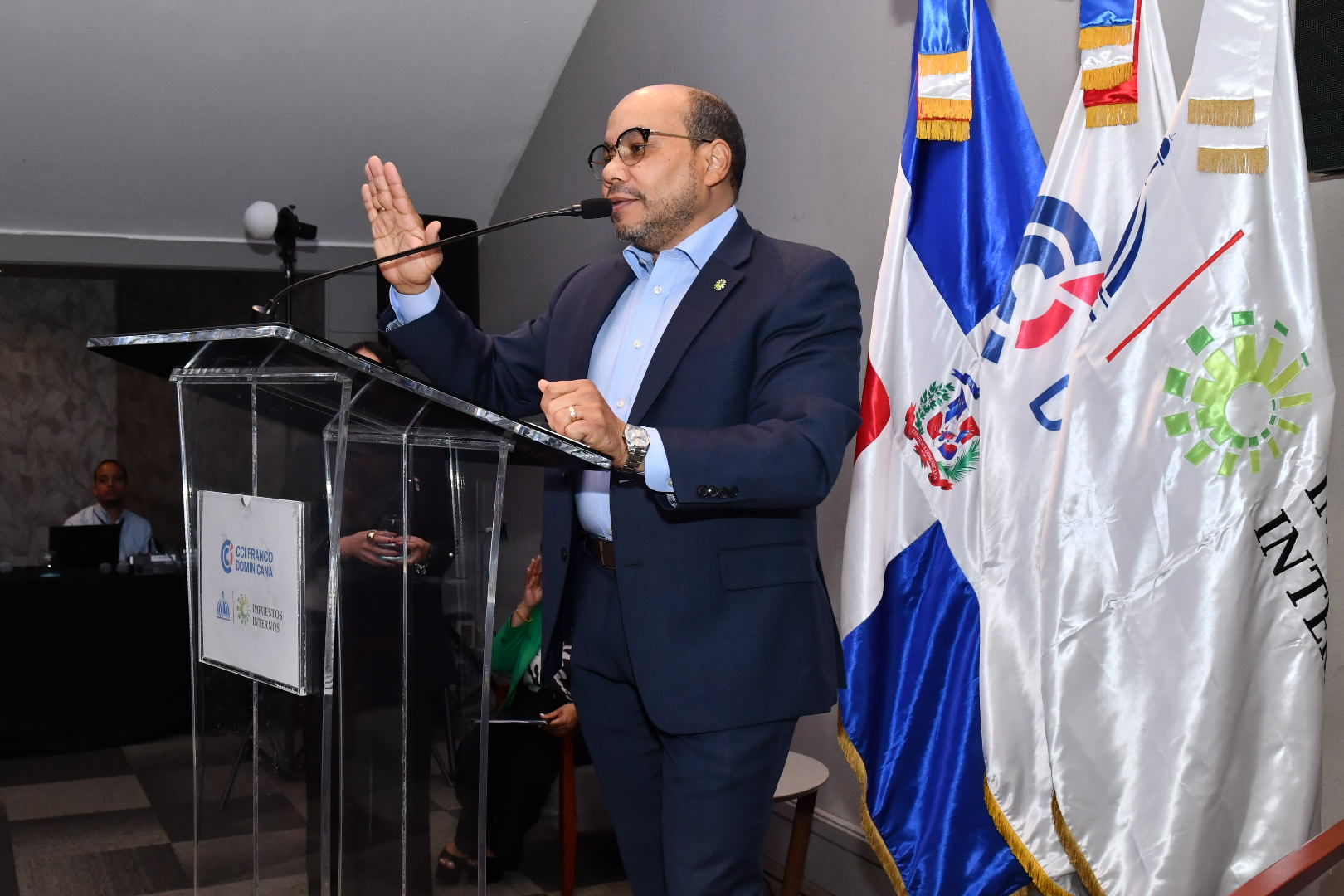Impuestos Internos y Cámara de Comercio Francesa celebran congreso de Facturación Electrónica