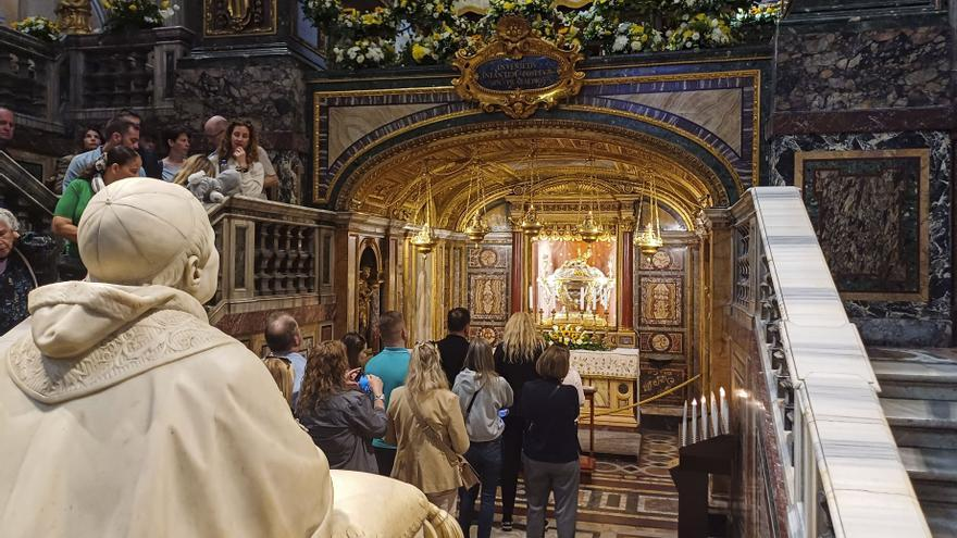 El sepulcro de Francisco en Santa María la Mayor, casi listo en vísperas de su funeral