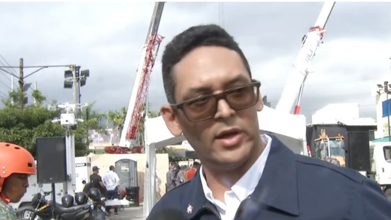 Director del 9-1-1 dice que 300 personas trabajan en labores de rescate tras tragedia en Jet Set