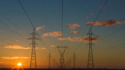 España se recupera lentamente de un inédito apagón eléctrico